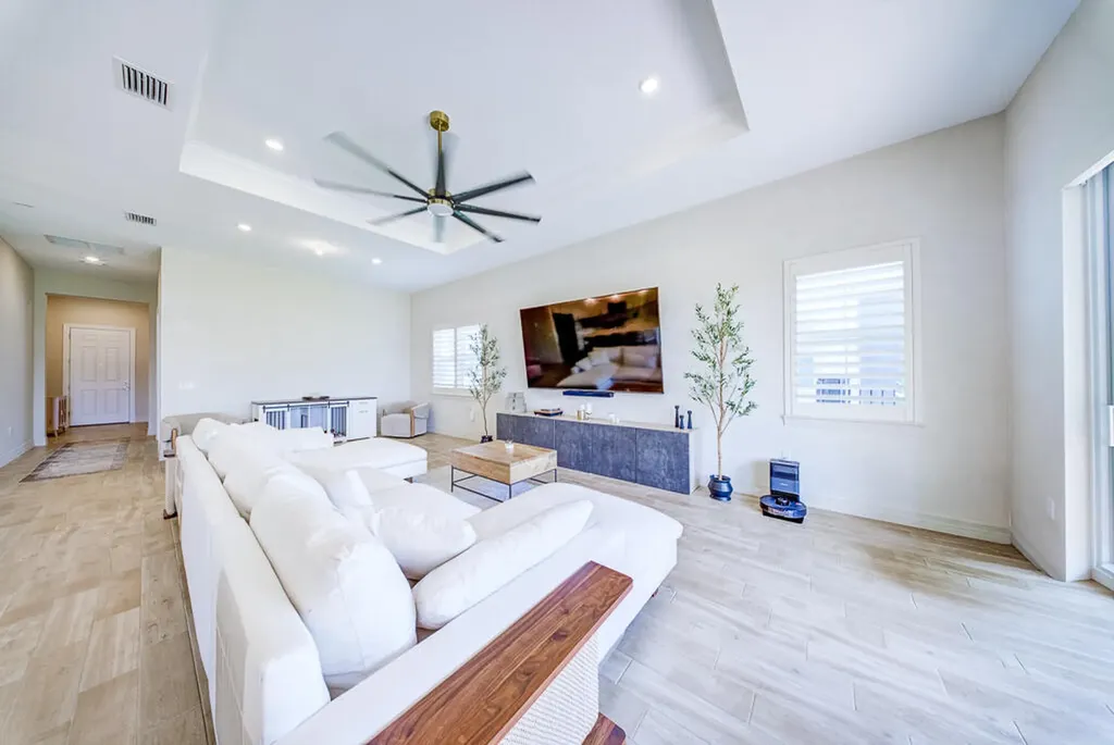 10562 Northbrook Circle Palm Beach Gardens FL 33412