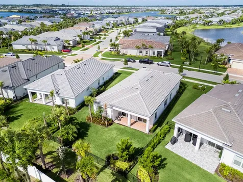 10562 Northbrook Circle Palm Beach Gardens FL 33412