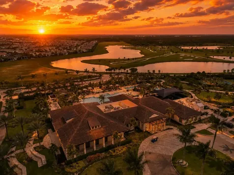 10562 Northbrook Circle Palm Beach Gardens FL 33412