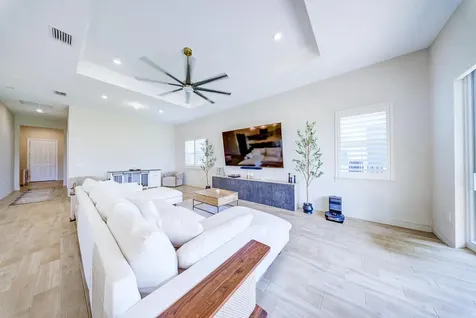 10562 Northbrook Circle Palm Beach Gardens FL 33412