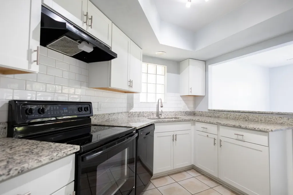 110 Weybridge Circle Royal Palm Beach FL 33411