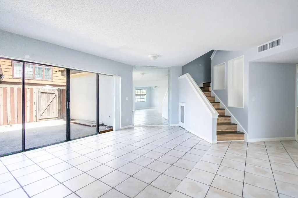 110 Weybridge Circle Royal Palm Beach FL 33411