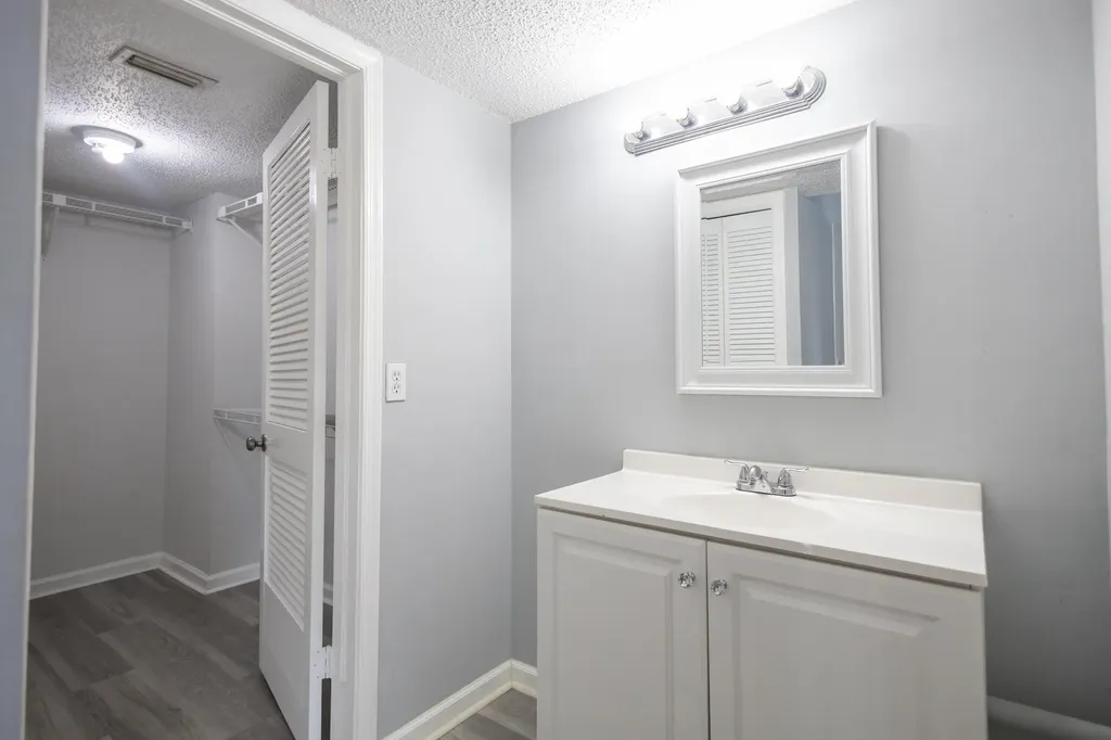 110 Weybridge Circle Royal Palm Beach FL 33411