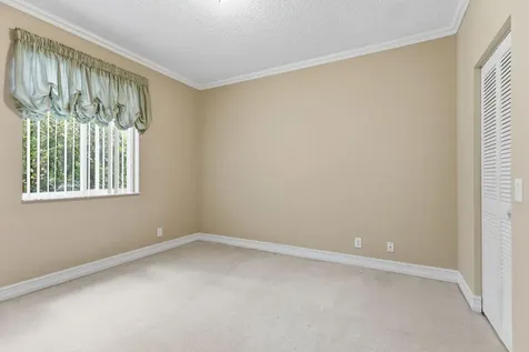 832 Heritage Drive Weston FL 33326