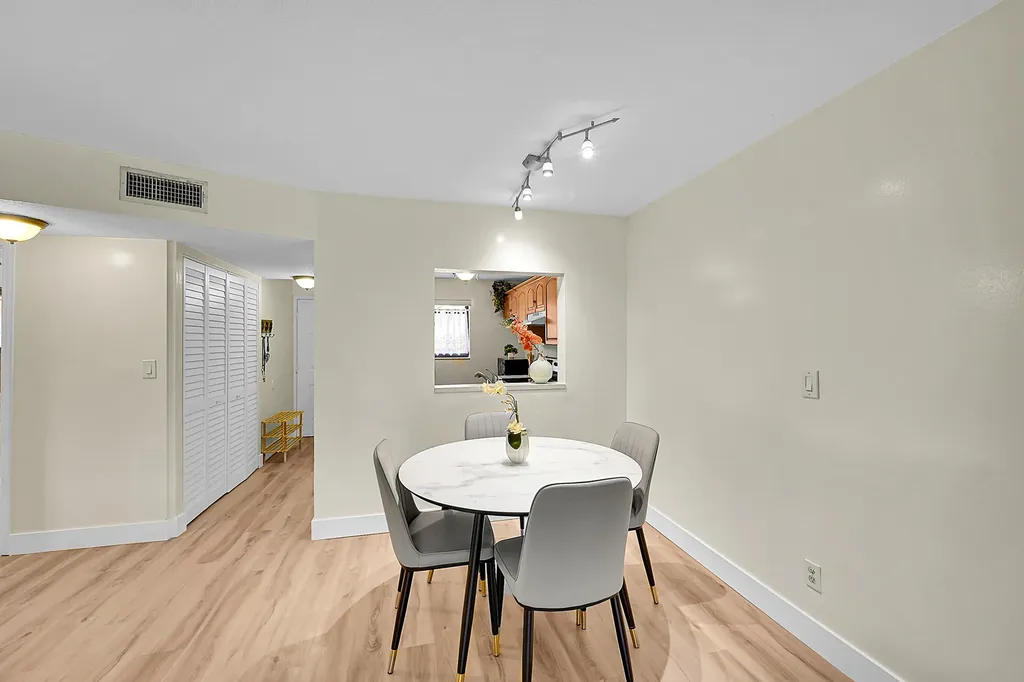 9503 Boca Cove Circle Boca Raton FL 33428
