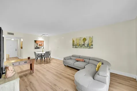 9503 Boca Cove Circle Boca Raton FL 33428