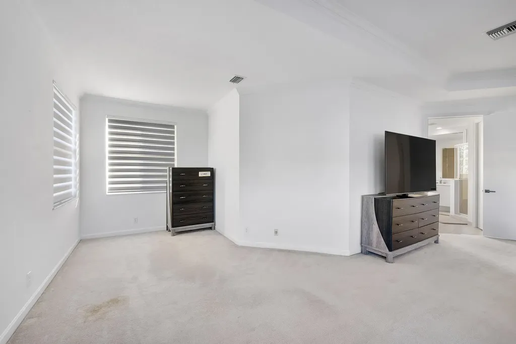 5081 NW 120th Avenue Coral Springs FL 33076