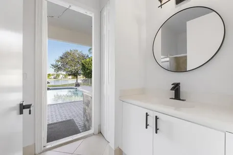 5081 NW 120th Avenue Coral Springs FL 33076