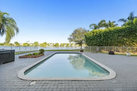 5081 NW 120th Avenue Coral Springs FL 33076