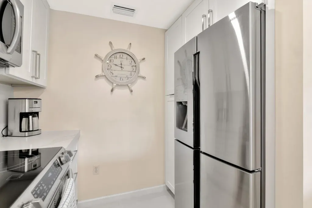 2036 Alta Meadows Lane Delray Beach FL 33444