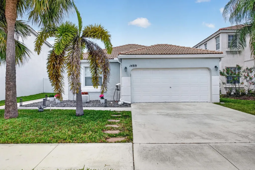 1489 NW 153rd Avenue Pembroke Pines FL 33028