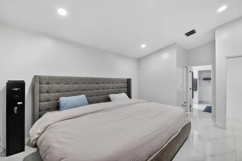 1489 NW 153rd Avenue Pembroke Pines FL 33028