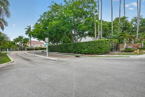 1489 NW 153rd Avenue Pembroke Pines FL 33028