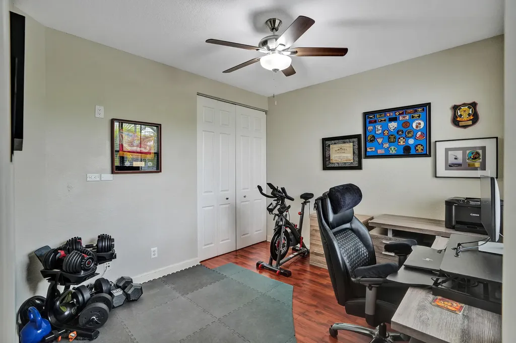 824 Spinnaker Drive E Hollywood FL 33019