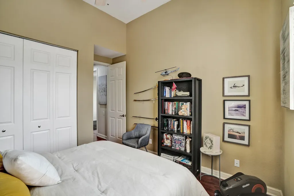 824 Spinnaker Drive E Hollywood FL 33019