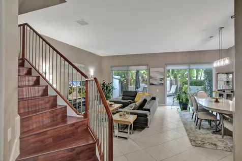 824 Spinnaker Drive E Hollywood FL 33019