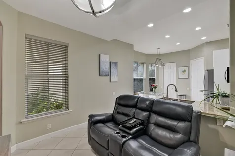 824 Spinnaker Drive E Hollywood FL 33019