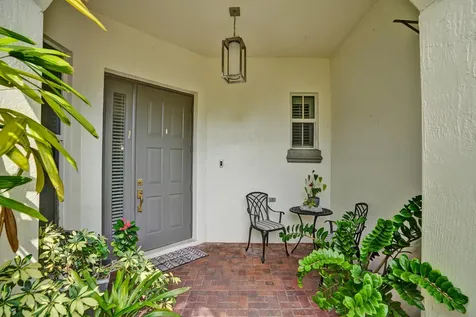 824 Spinnaker Drive E Hollywood FL 33019