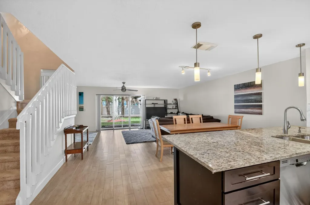 1039 Arezzo Circle Boynton Beach FL 33436