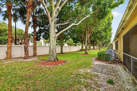 1039 Arezzo Circle Boynton Beach FL 33436