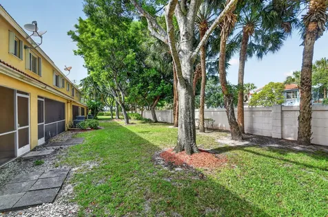 1039 Arezzo Circle Boynton Beach FL 33436