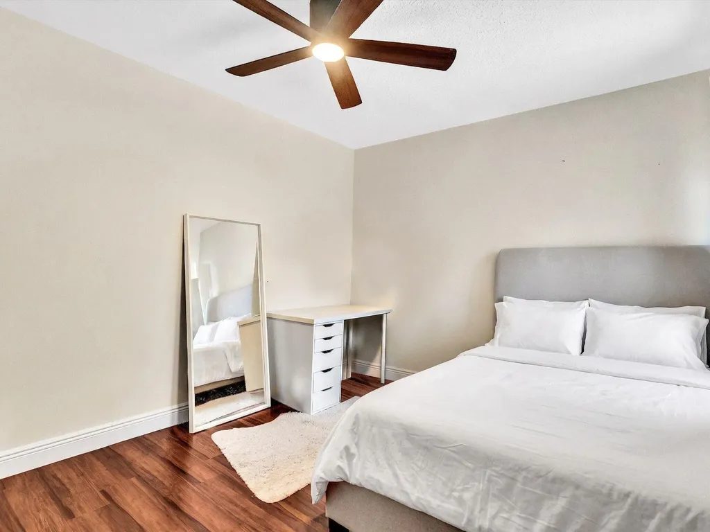 10310 Santiago Street Cooper City FL 33026