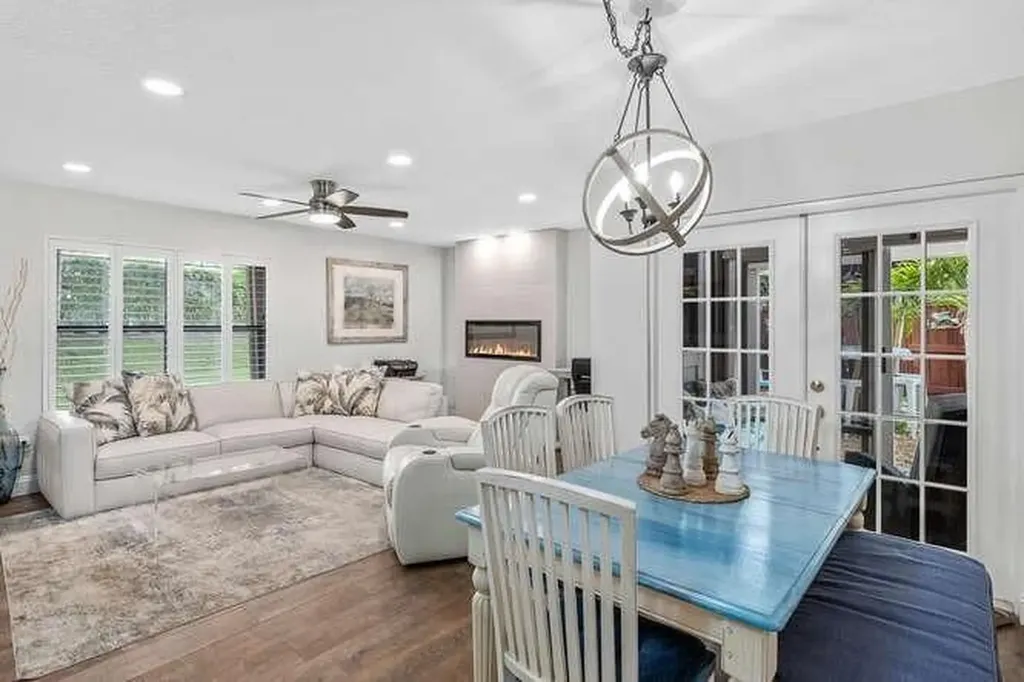 1960 Derby Trail Wellington FL 33414