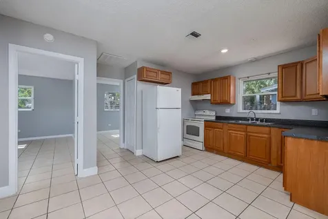 917 SE Nassau Avenue Stuart FL 34994