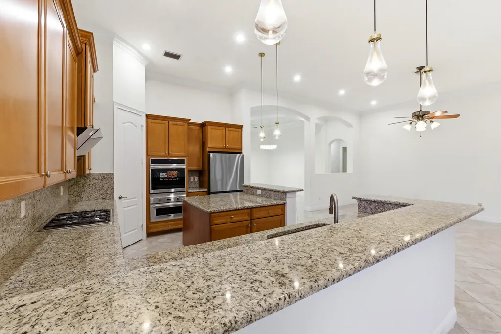 9871 Lakeview Lane Parkland FL 33076