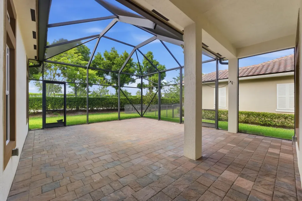 9871 Lakeview Lane Parkland FL 33076