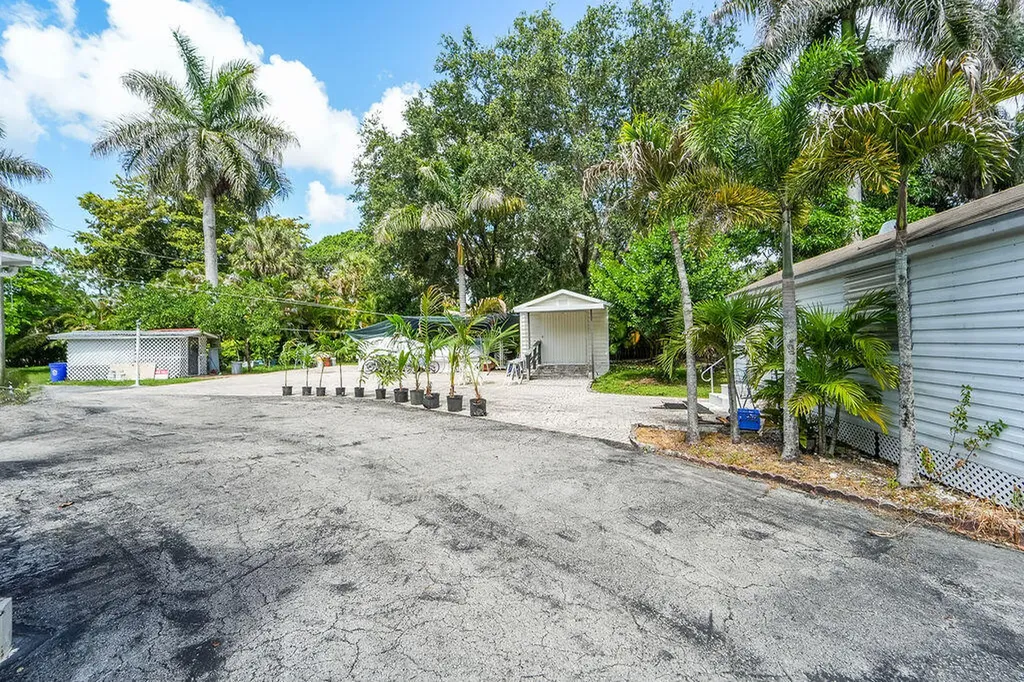 6929 N 120th Avenue Avenue N The Acreage FL 33412