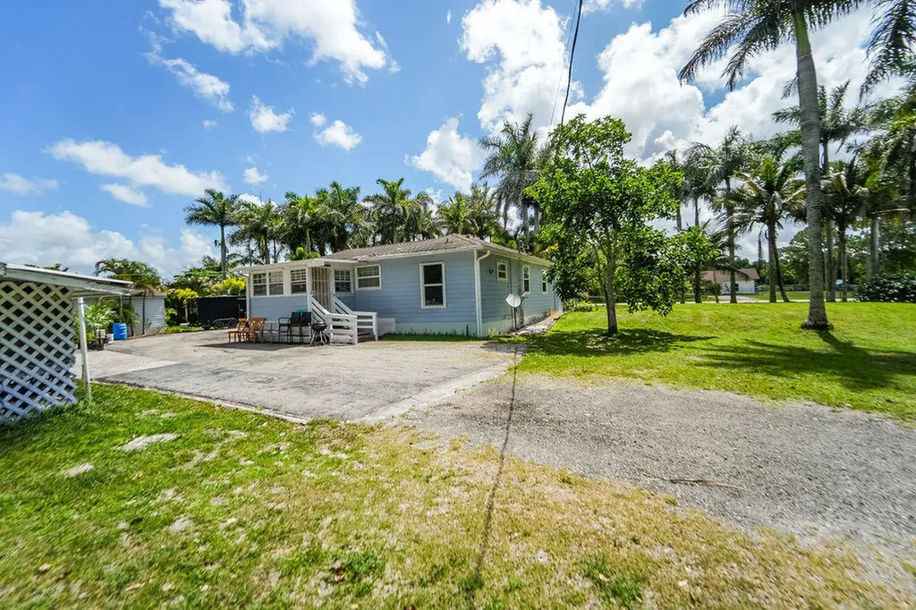6929 N 120th Avenue Avenue N The Acreage FL 33412