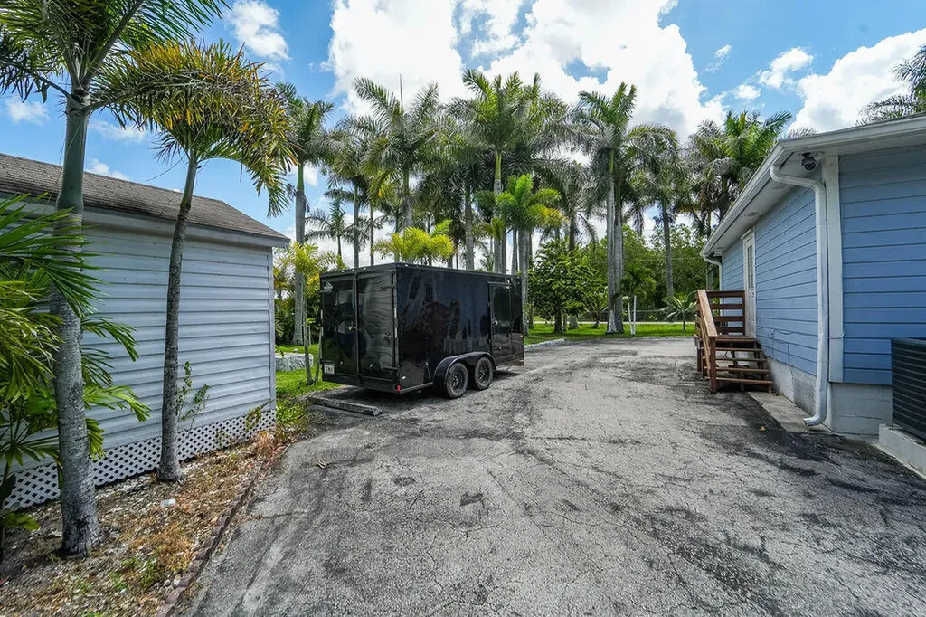 6929 N 120th Avenue Avenue N The Acreage FL 33412