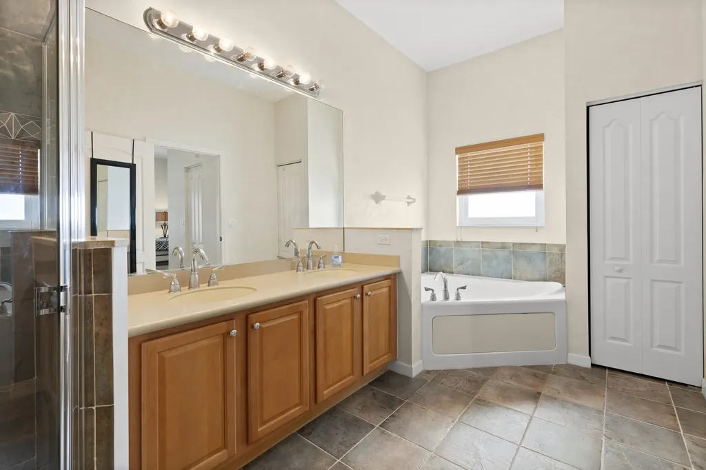 154 Berenger Walk Royal Palm Beach FL 33414