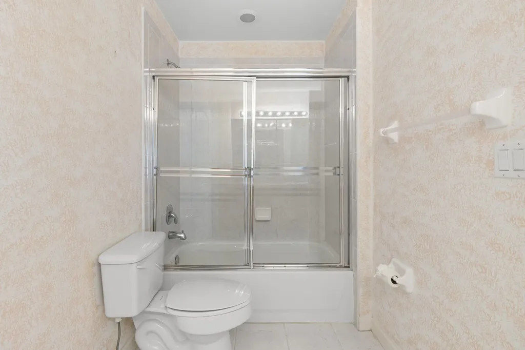 154 Berenger Walk Royal Palm Beach FL 33414