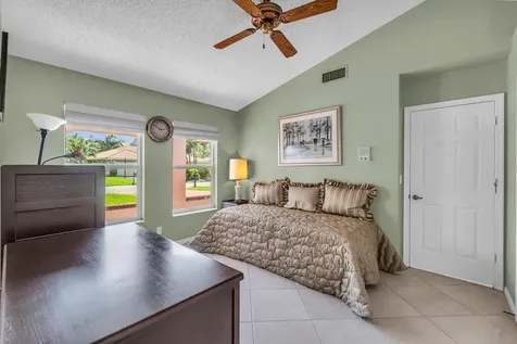 895 NW 110th Lane Coral Springs FL 33071