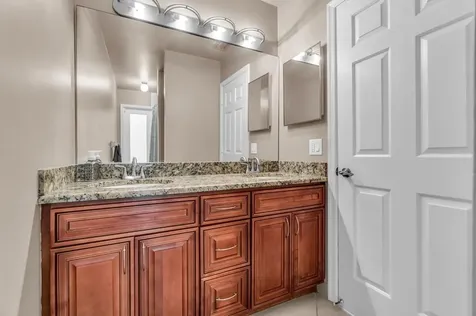 895 NW 110th Lane Coral Springs FL 33071