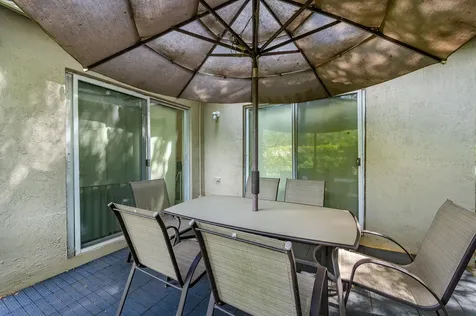 1252 Sabal Trail Weston FL 33327