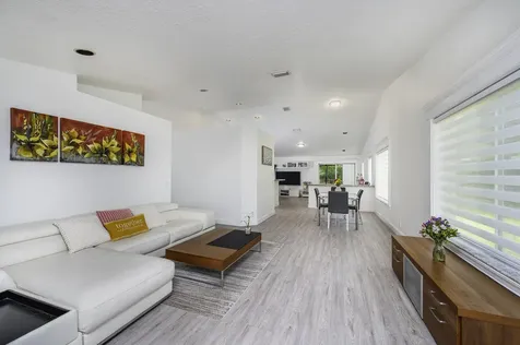 1252 Sabal Trail Weston FL 33327