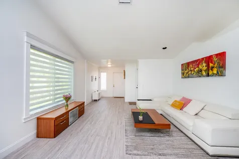 1252 Sabal Trail Weston FL 33327