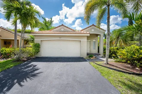 1252 Sabal Trail Weston FL 33327