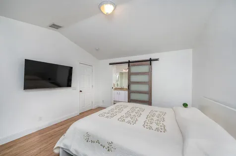 1252 Sabal Trail Weston FL 33327