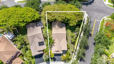 1252 Sabal Trail Weston FL 33327