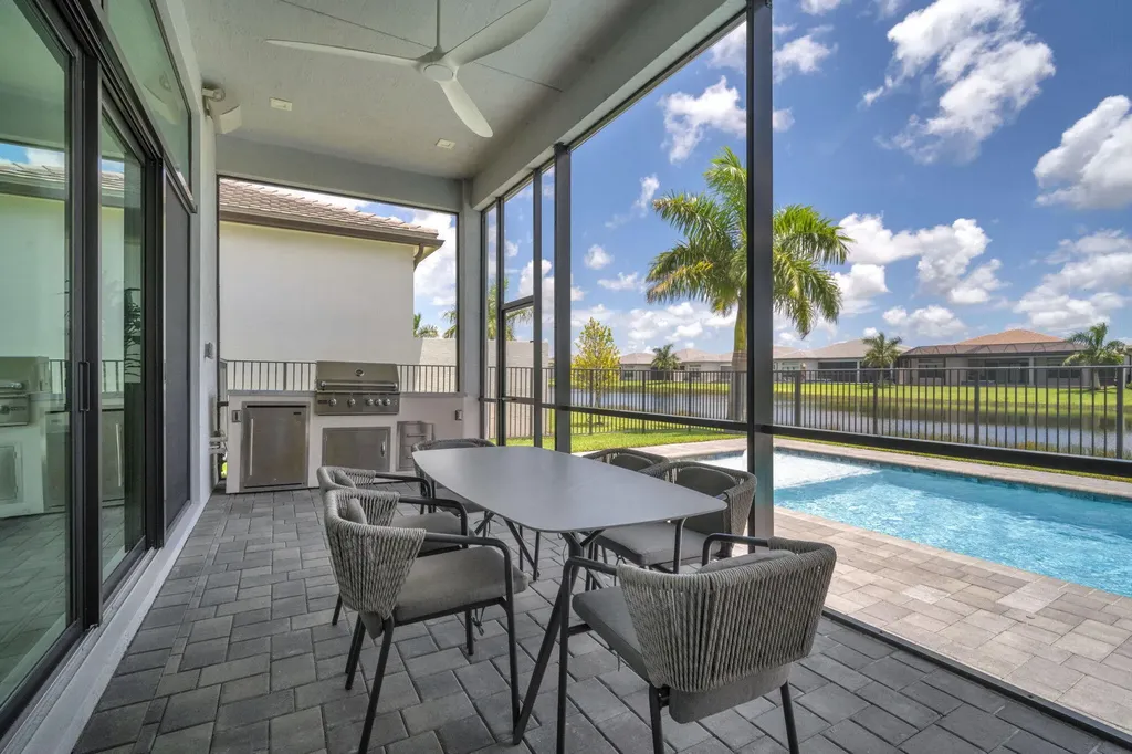 9651 Spruce Woods Drive Boynton Beach FL 33473