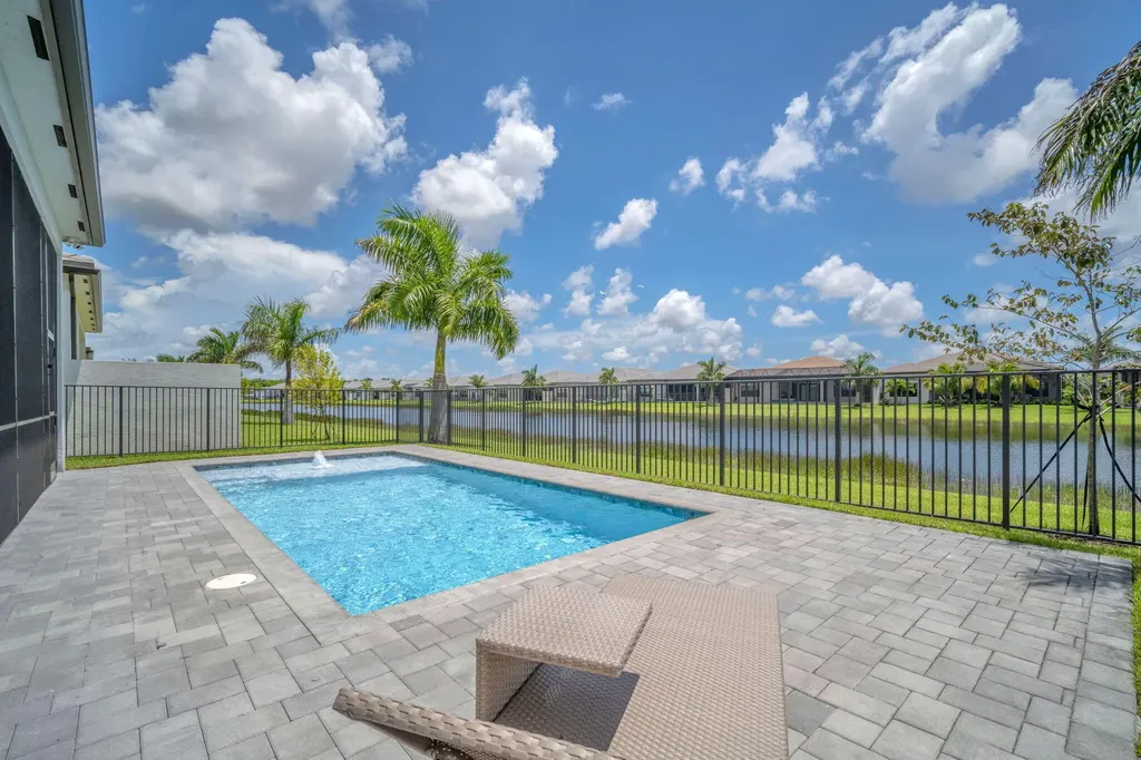 9651 Spruce Woods Drive Boynton Beach FL 33473