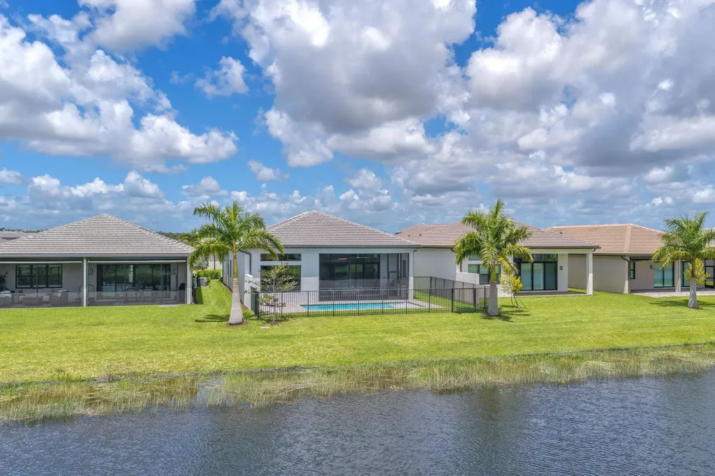9651 Spruce Woods Drive Boynton Beach FL 33473