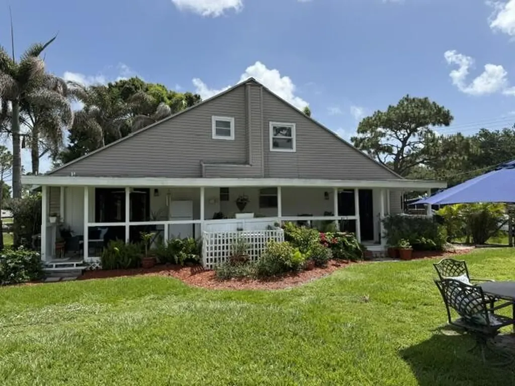 709 Savannah Street Fort Pierce FL 34982