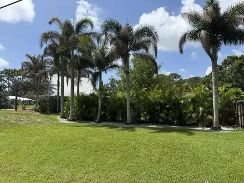 709 Savannah Street Fort Pierce FL 34982