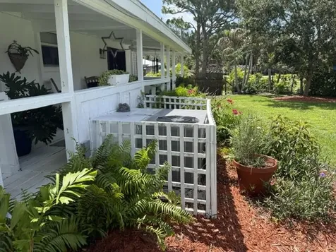 709 Savannah Street Fort Pierce FL 34982