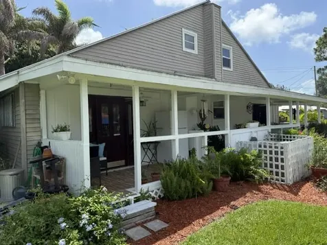 709 Savannah Street Fort Pierce FL 34982